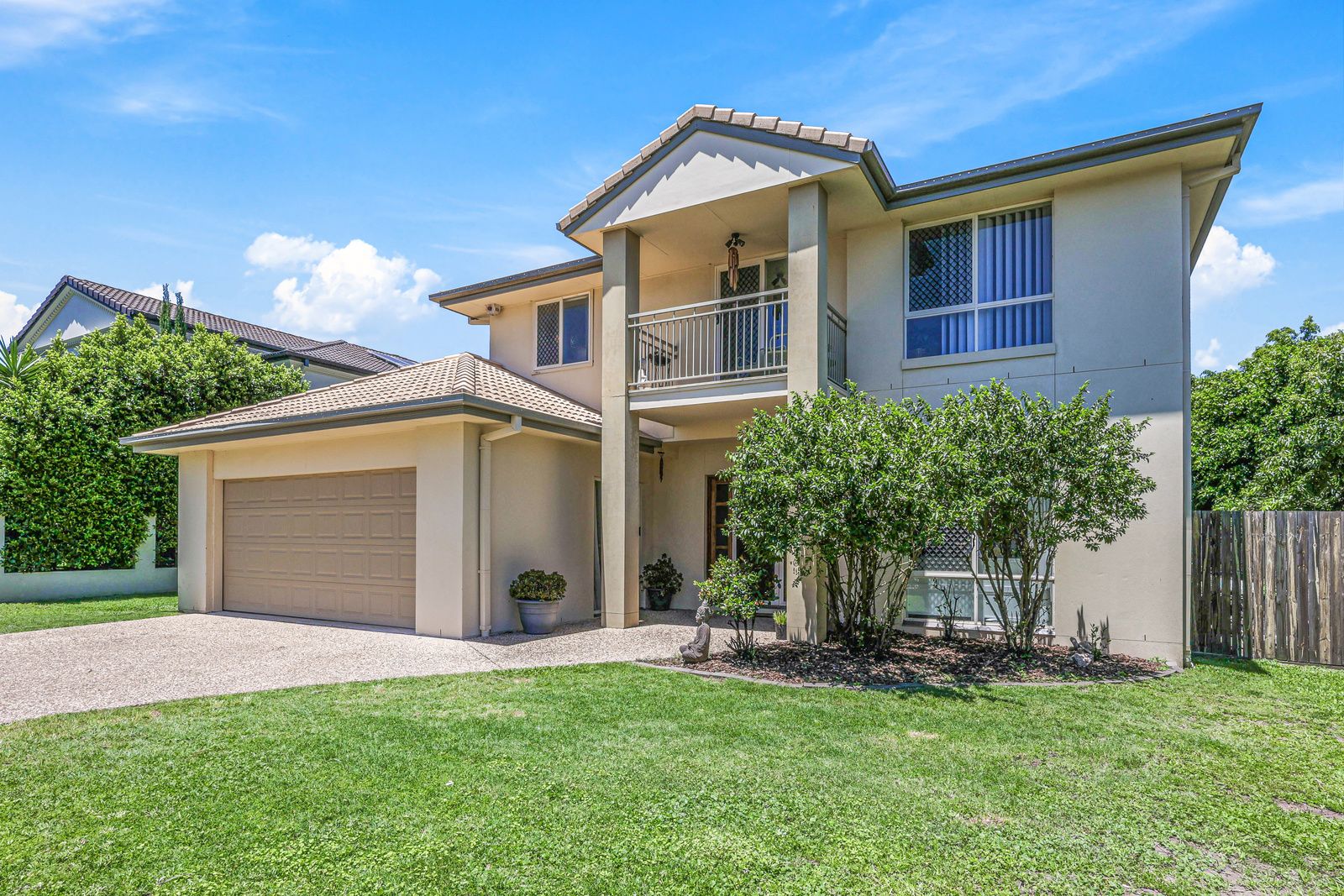 11 Willowleaf Close, Stretton QLD 4116, Image 1