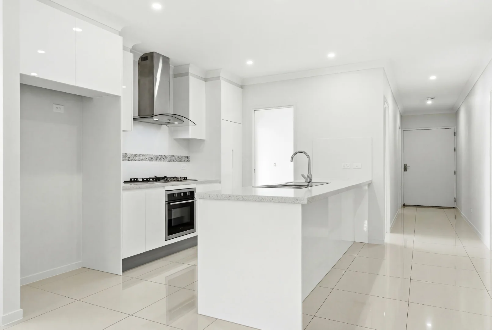 Additional image 3 of 10 Seaford Entrance, Kewarra Beach QLD 4879