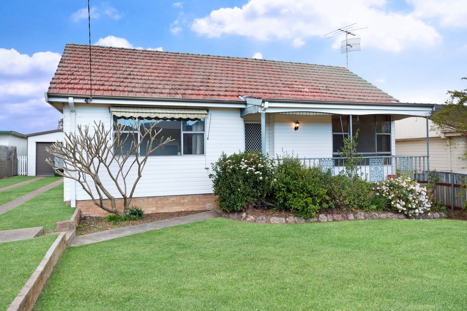 35 Weblands Street, Rutherford NSW 2320, Image 0
