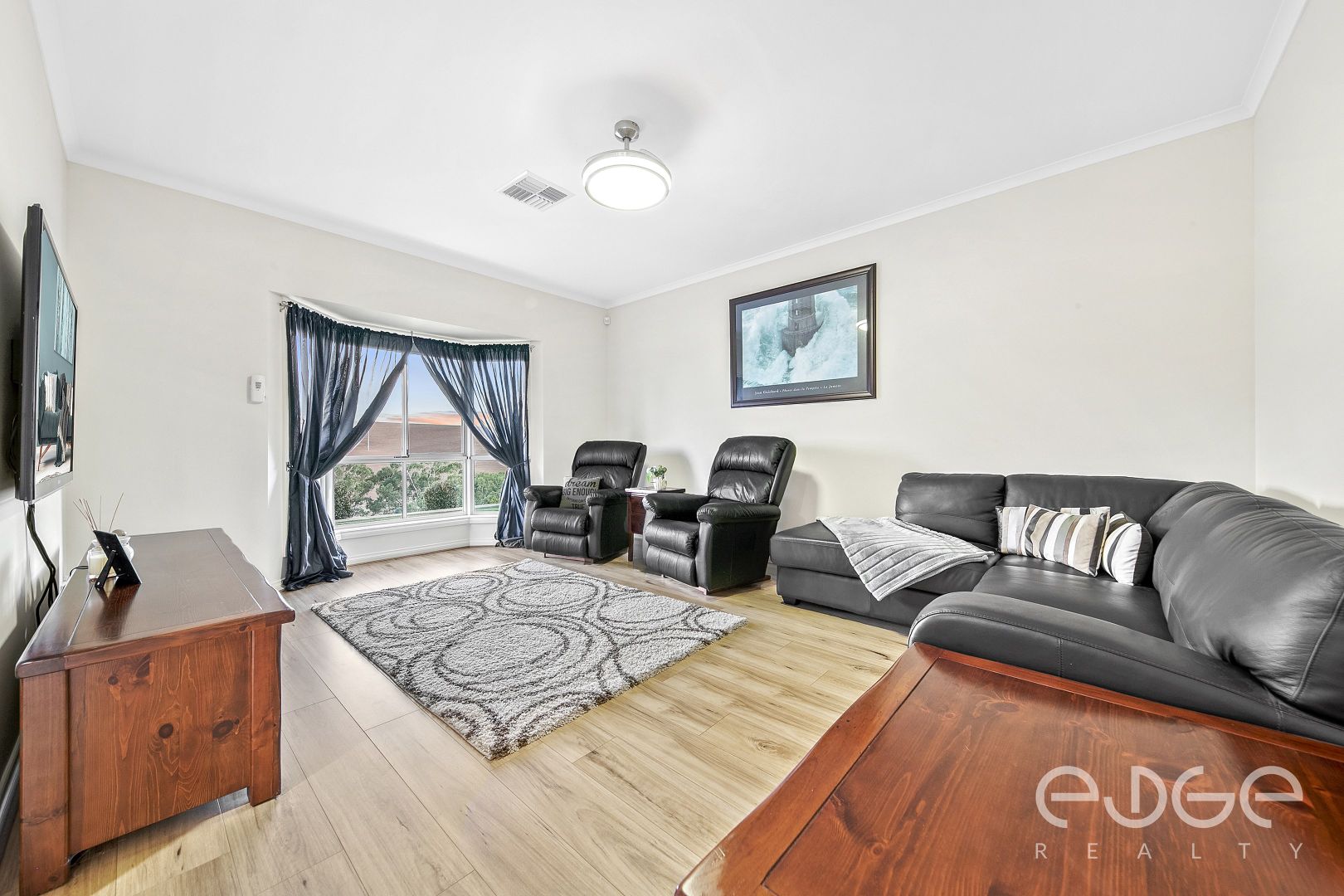 24 Lorikeet Grove, Hewett SA 5118, Image 2