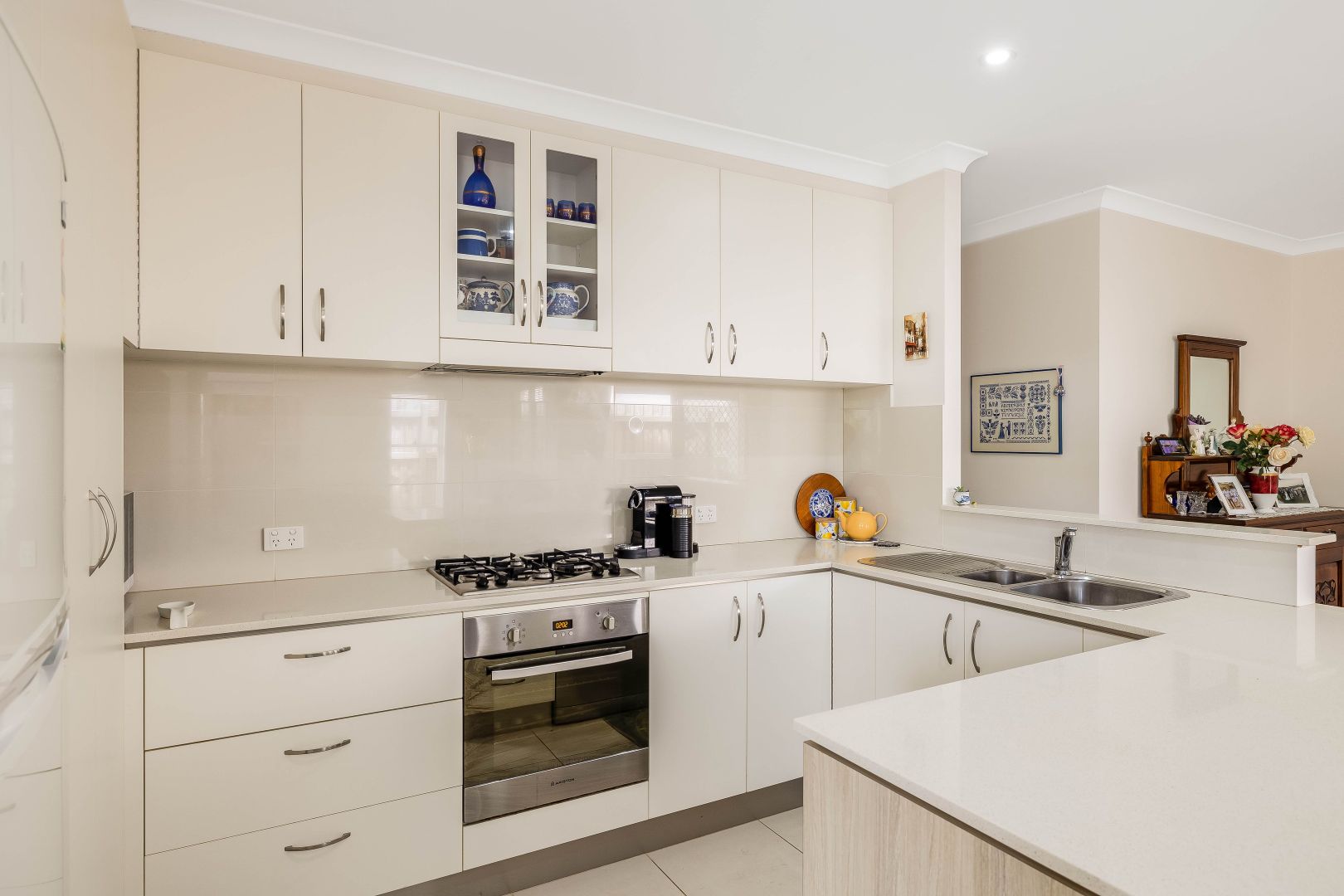 Unit 1/8 New Street, Mount Lofty QLD 4350, Image 2