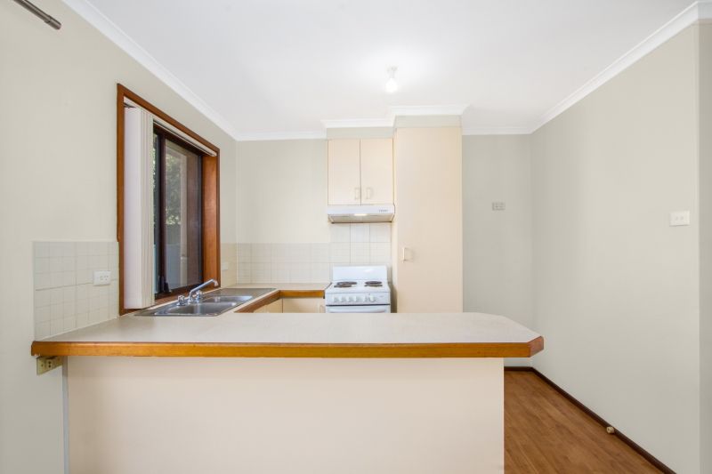 5 Roughley Place, Florey ACT 2615, Image 2