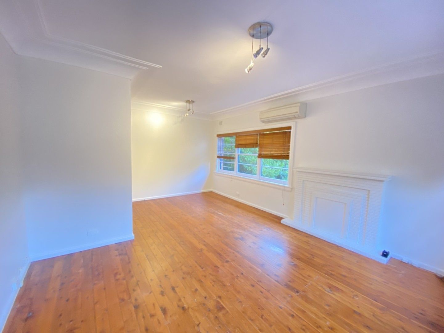 2 bedrooms House in 48 Wood Street LANE COVE WEST NSW, 2066