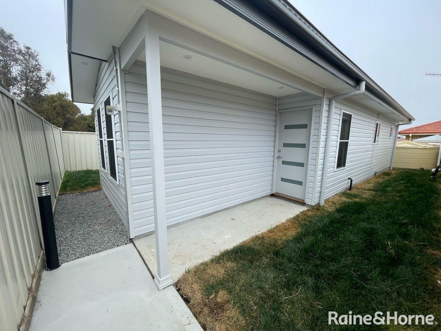 2 bedrooms House in 9a Wright Place GOULBURN NSW, 2580