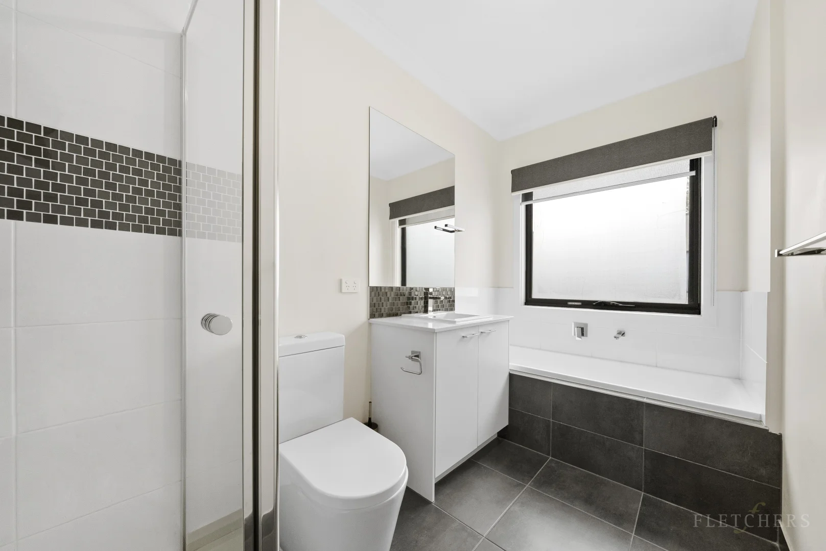 Additional image 8 of 12 Lithgow Way, Mooroolbark VIC 3138