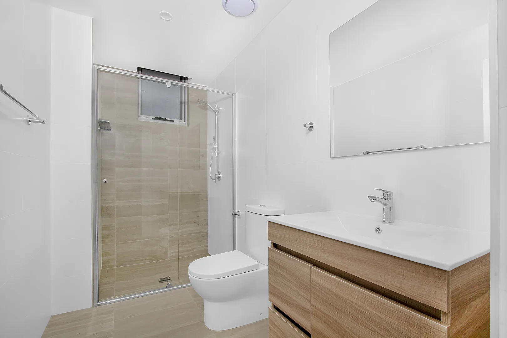 Apartment in Punchbowl - View 4
