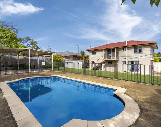 27 Pine Drive, Woodridge QLD 4114