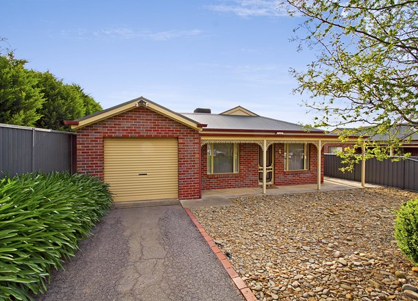 2/9 Saunders Street, West Bendigo VIC 3550