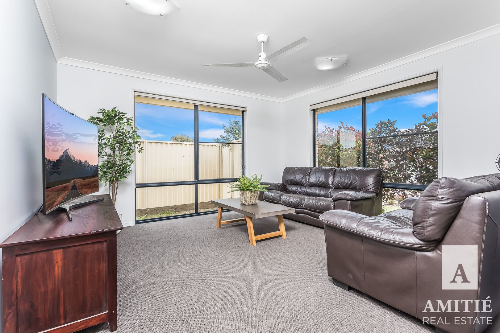 4 HOBBY COURT, Mango Hill QLD 4509, Image 1