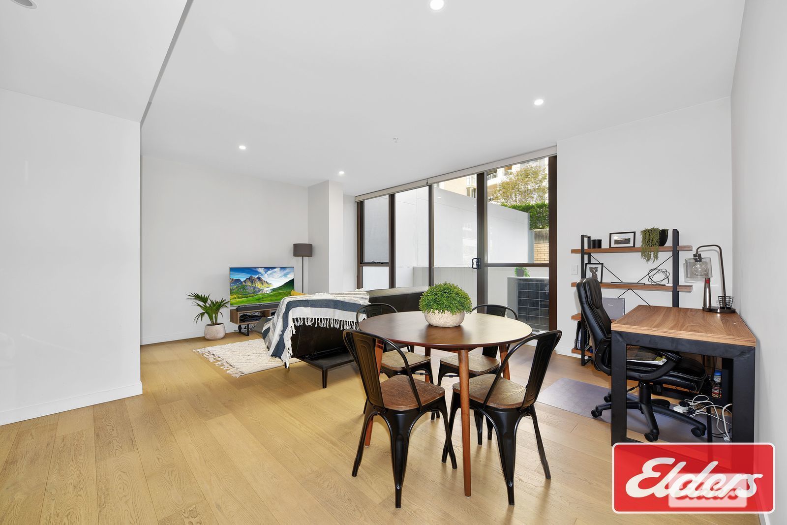 22/117 Pacific Highway, Hornsby NSW 2077, Image 1
