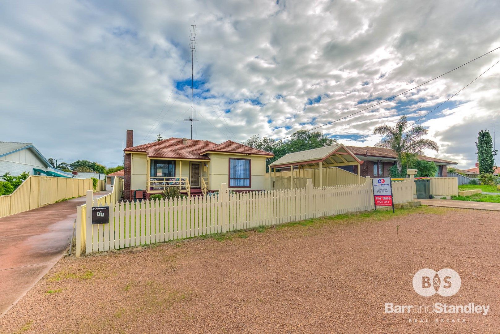 12A Moolyeen Road, Carey Park WA 6230, Image 0