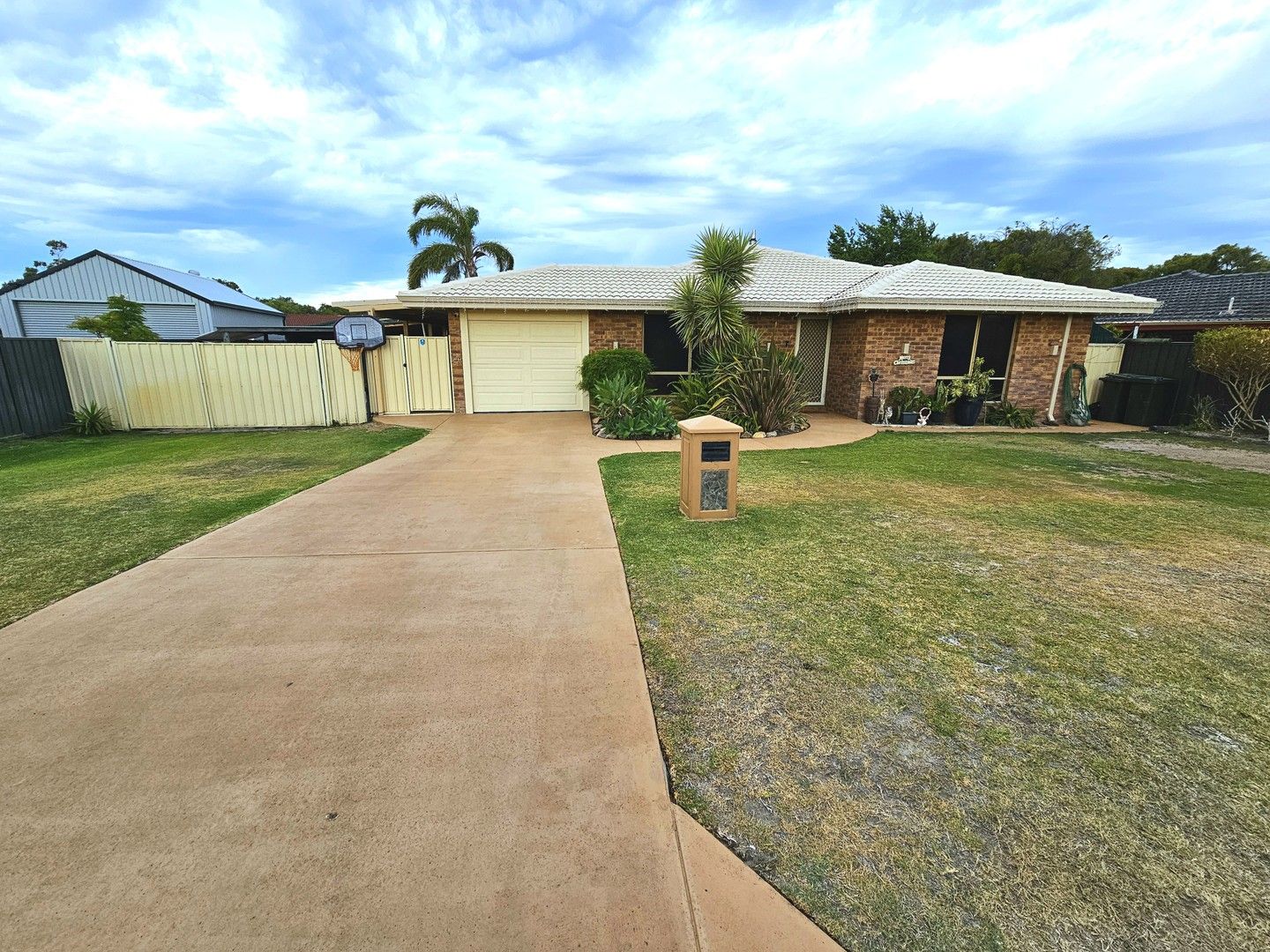 3 Snipe Close, Geographe WA 6280 House For Rent 800 Domain