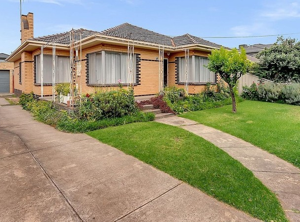 69 Victory Road, Airport West VIC 3042