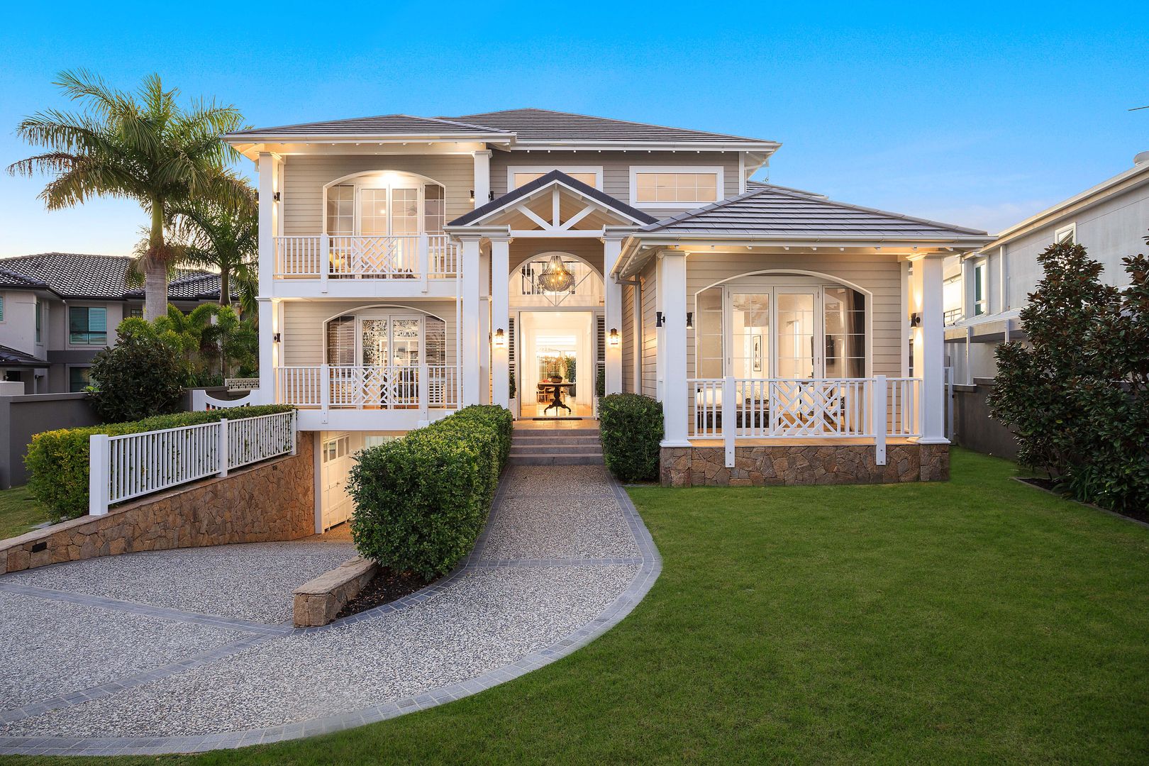 1 Royal Mews, Sovereign Islands QLD 4216 Domain