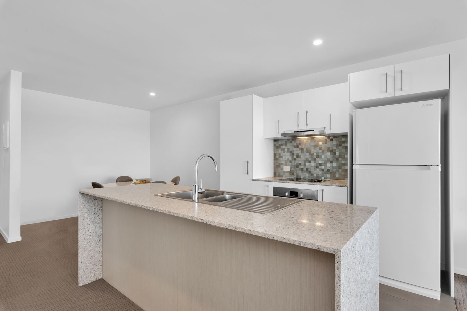 40/46 Regatta Blvd, Birtinya QLD 4575, Image 2