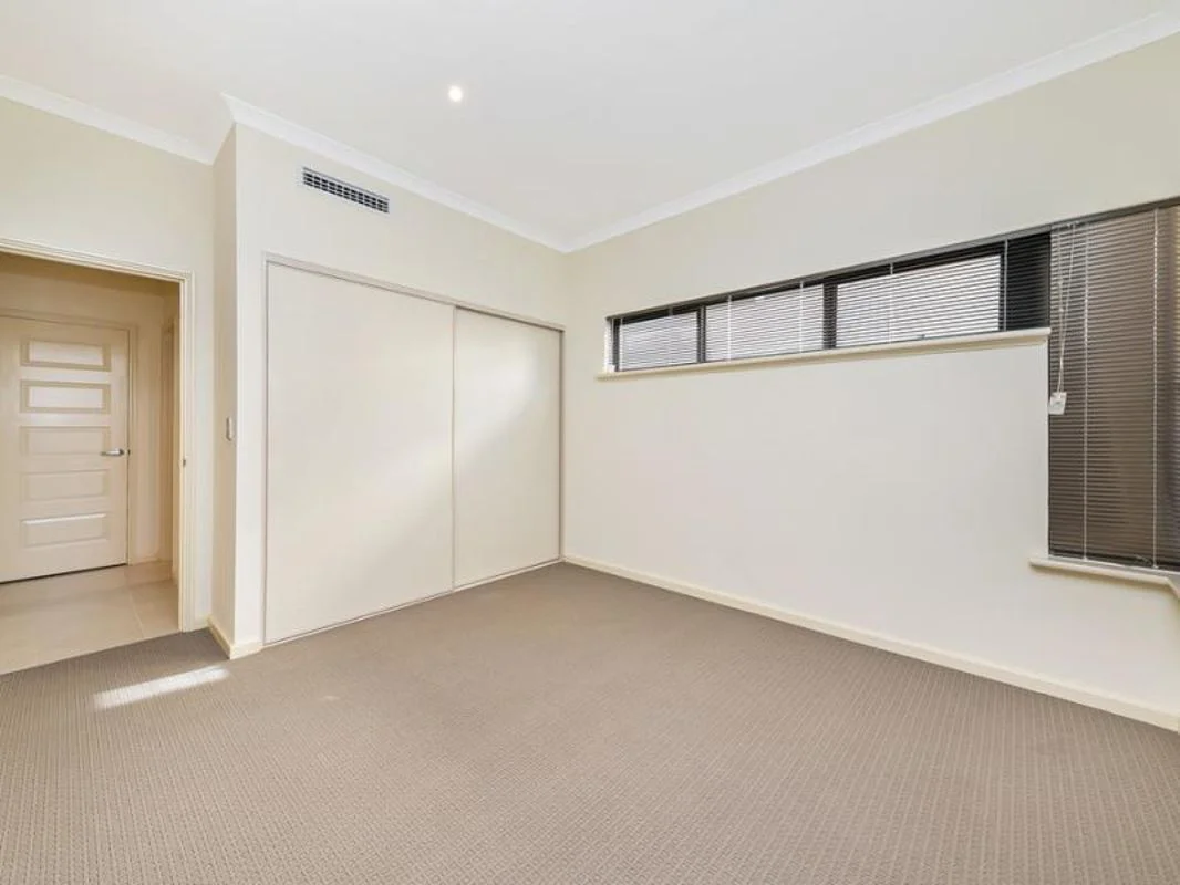 Additional image 5 of 87A GILBERTSON ROAD, Kardinya WA 6163