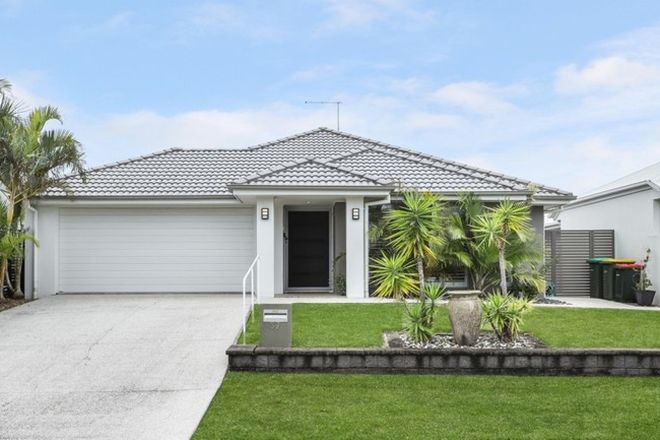 Picture of 37 The Passage, PELICAN WATERS QLD 4551