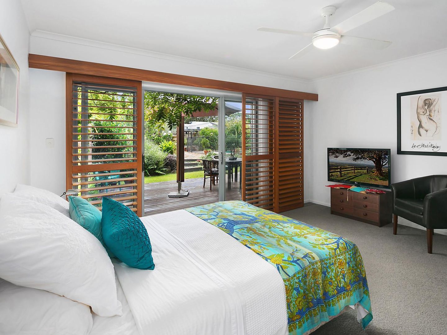 3 Paperbark Street, Sapphire Beach NSW 2450, Image 2