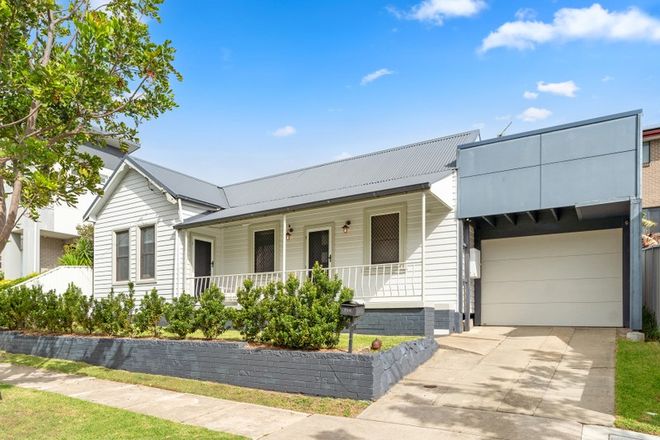 Picture of 21 Henry Street, MEREWETHER NSW 2291
