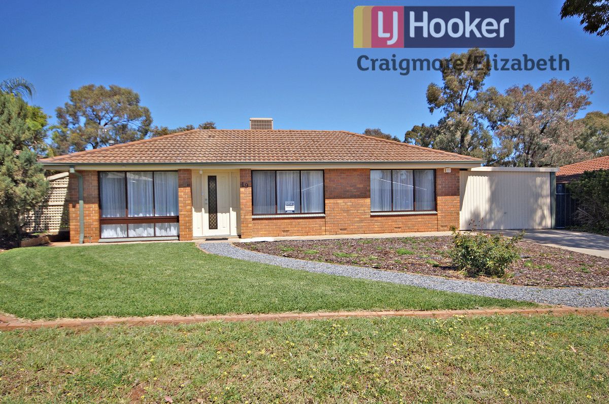 19 Bundarra Court, Craigmore SA 5114, Image 1