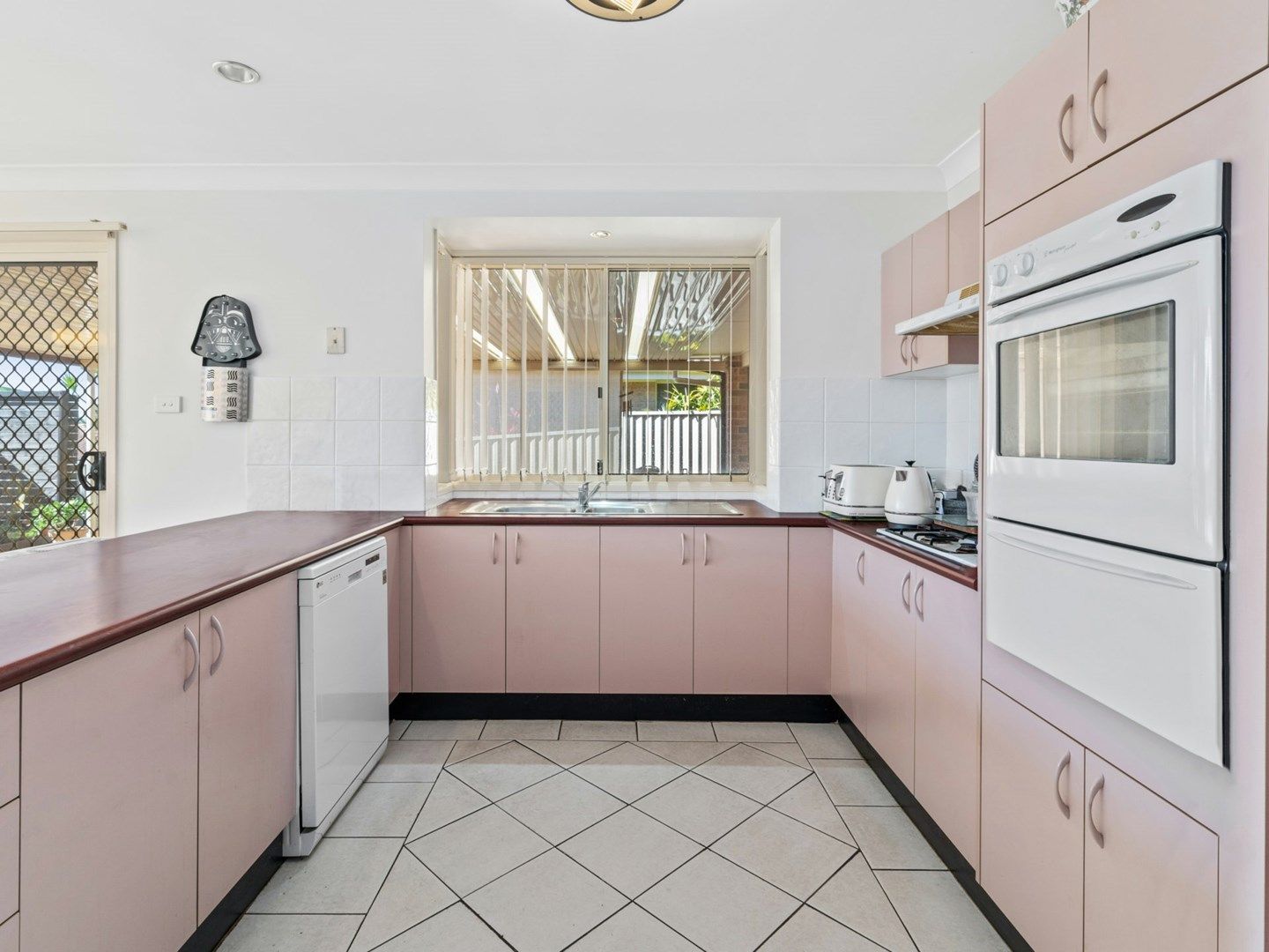 26 Harrington Close, Watanobbi NSW 2259, Image 0