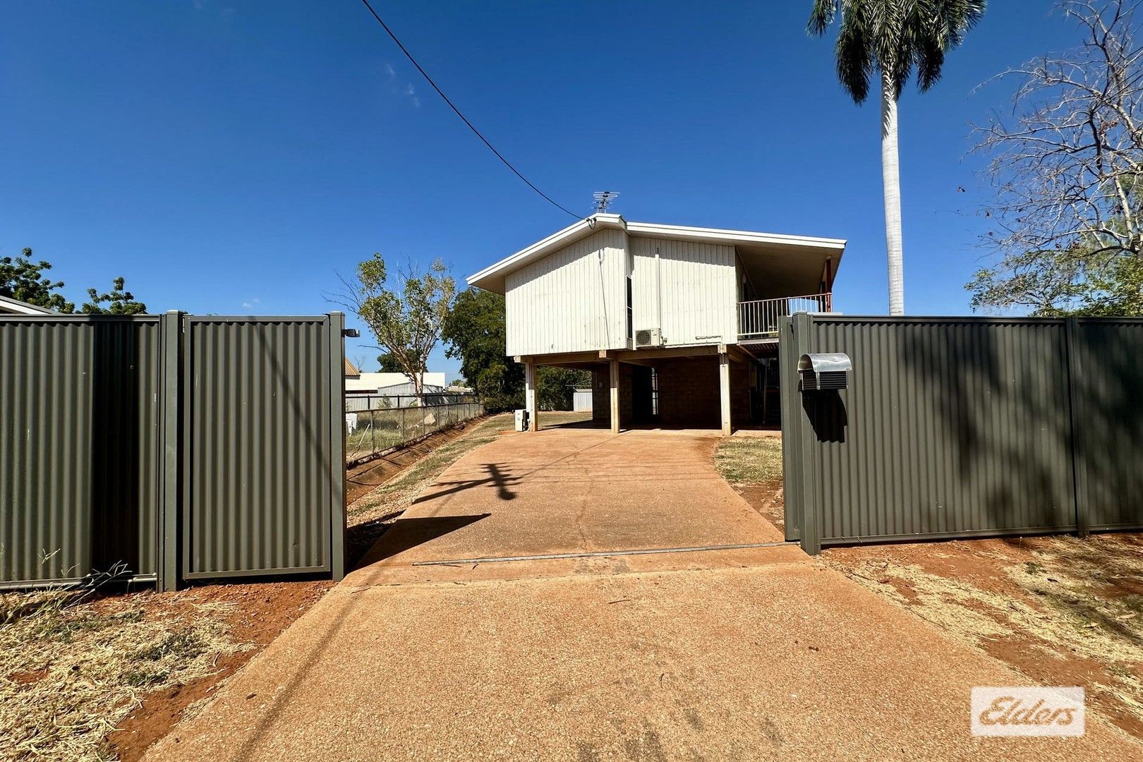 3 bedrooms House in 12 Cassia Court KATHERINE NT, 0850
