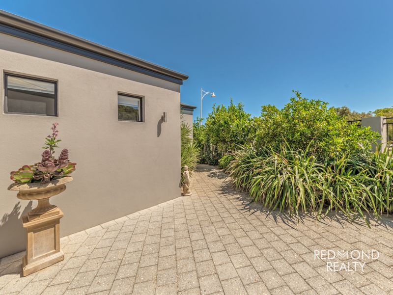 16 Raspins Loop, Burns Beach WA 6028, Image 2