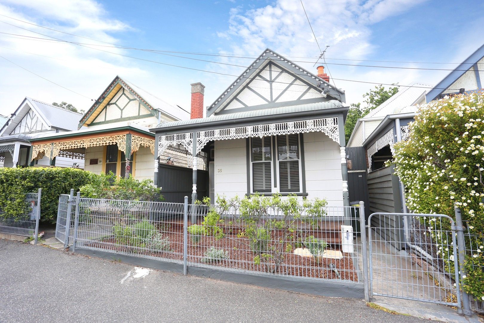3 bedrooms House in 35 Henry Street KENSINGTON VIC, 3031