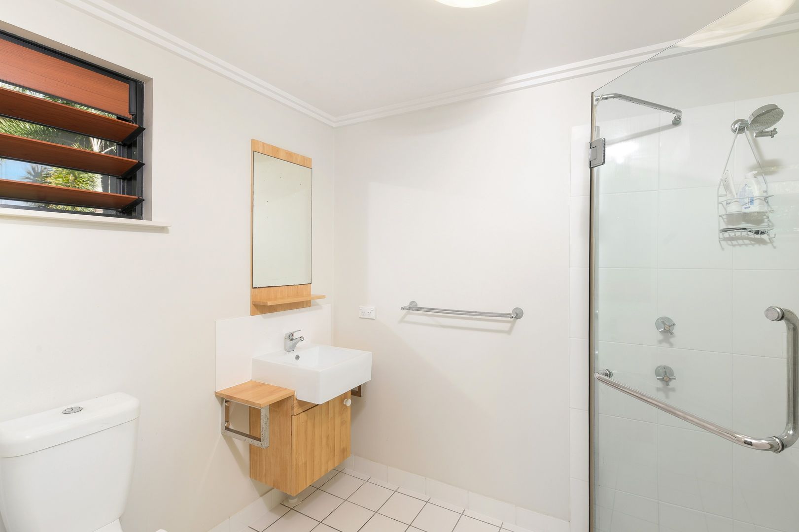 1505/44-62 Clifton Road, Clifton Beach QLD 4879, Image 2