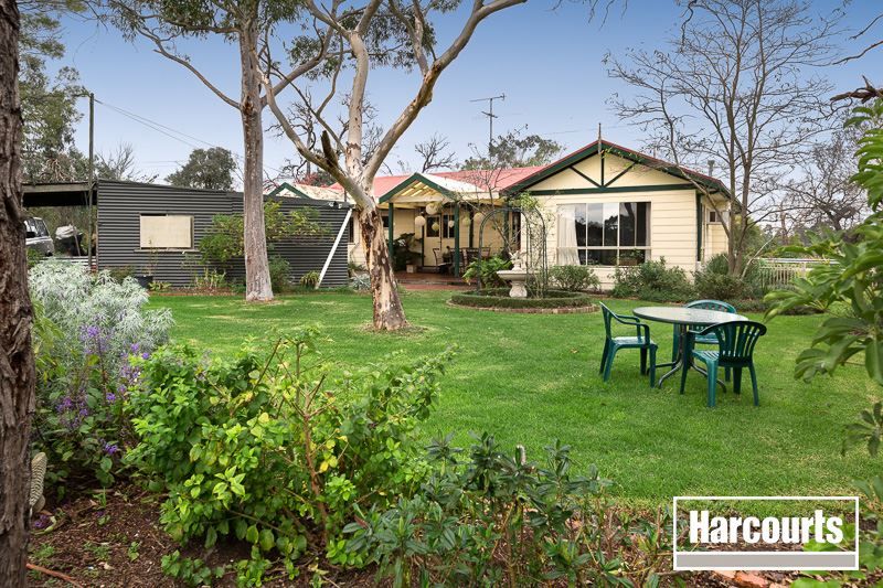 955 Robinsons Road, Pearcedale VIC 3912