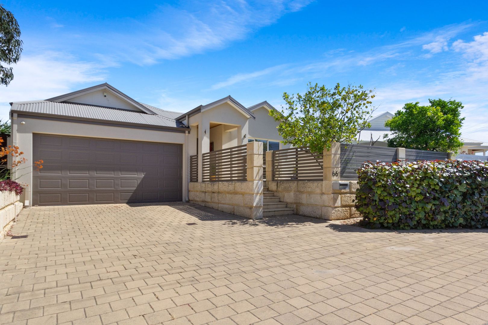 66A Harcourt Drive, Hillary Property History & Address Research Domain