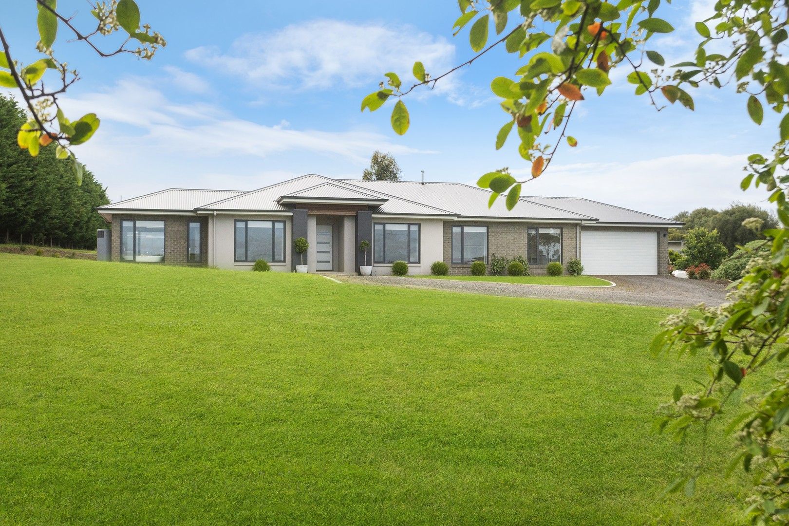 556 Koroit-Port Fairy Road, Koroit VIC 3282, Image 0