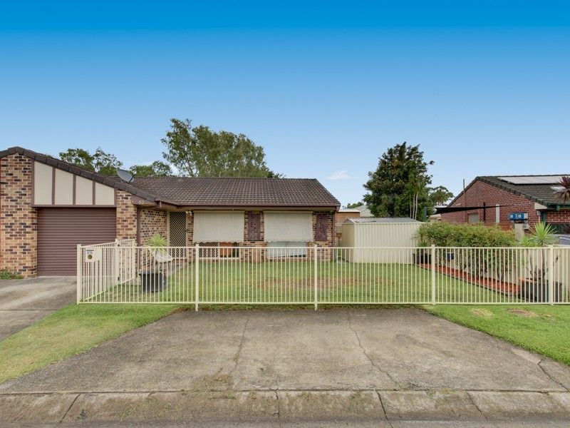 52 River Oak Drive, Helensvale Property History & Address Research