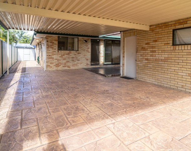 1/8 Warrie Close, Paradise Point QLD 4216
