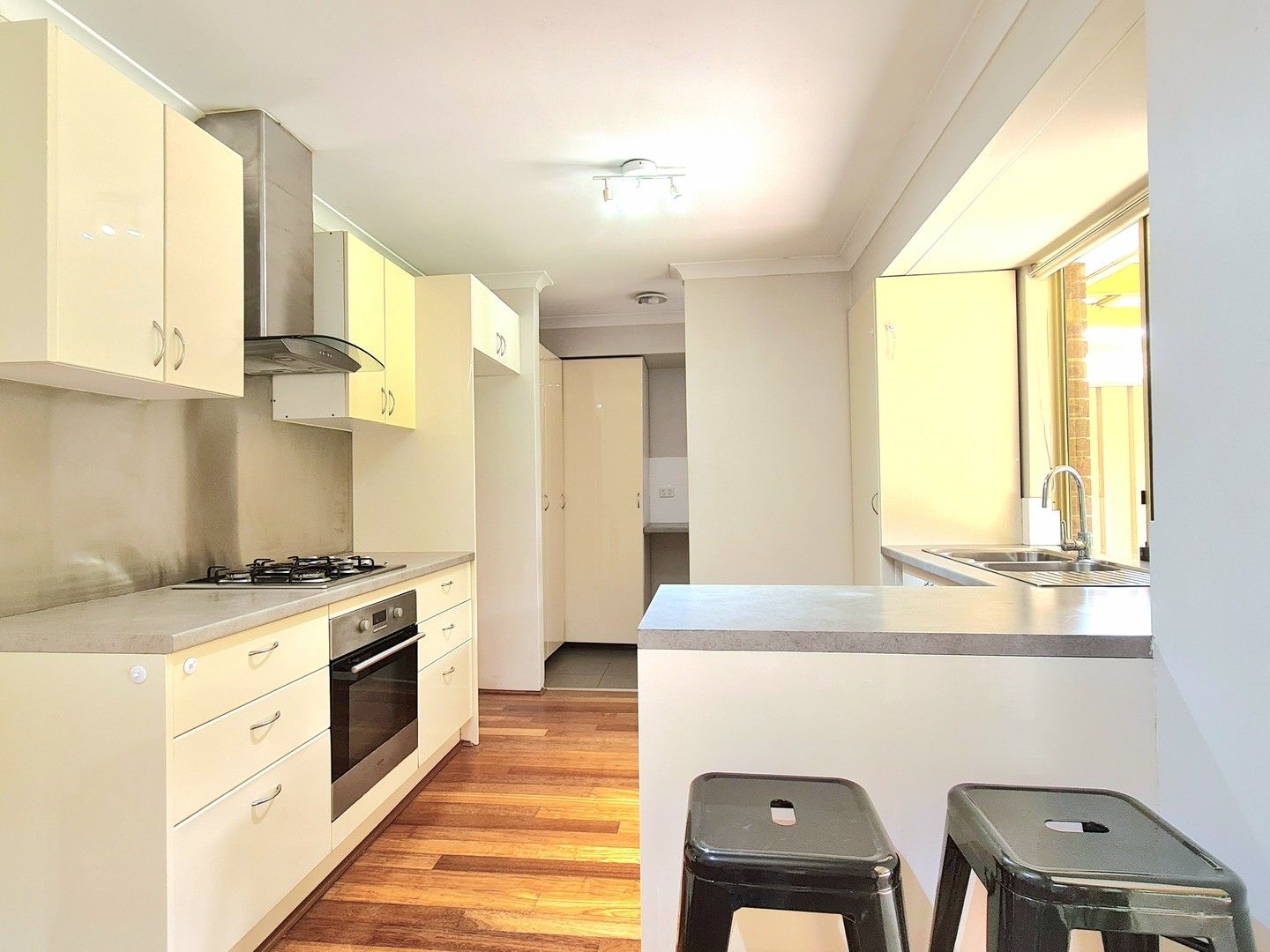 3 bedrooms House in  BALLAJURA WA, 6066