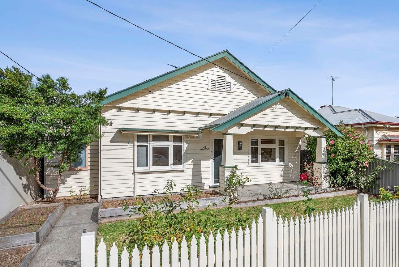 3 bedrooms House in 71 Russell Street NEWTOWN VIC, 3220
