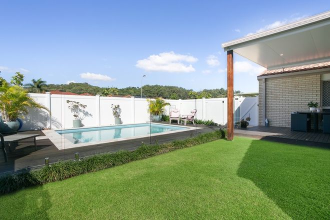 Picture of 30 Gilchrist Drive, CURRUMBIN WATERS QLD 4223