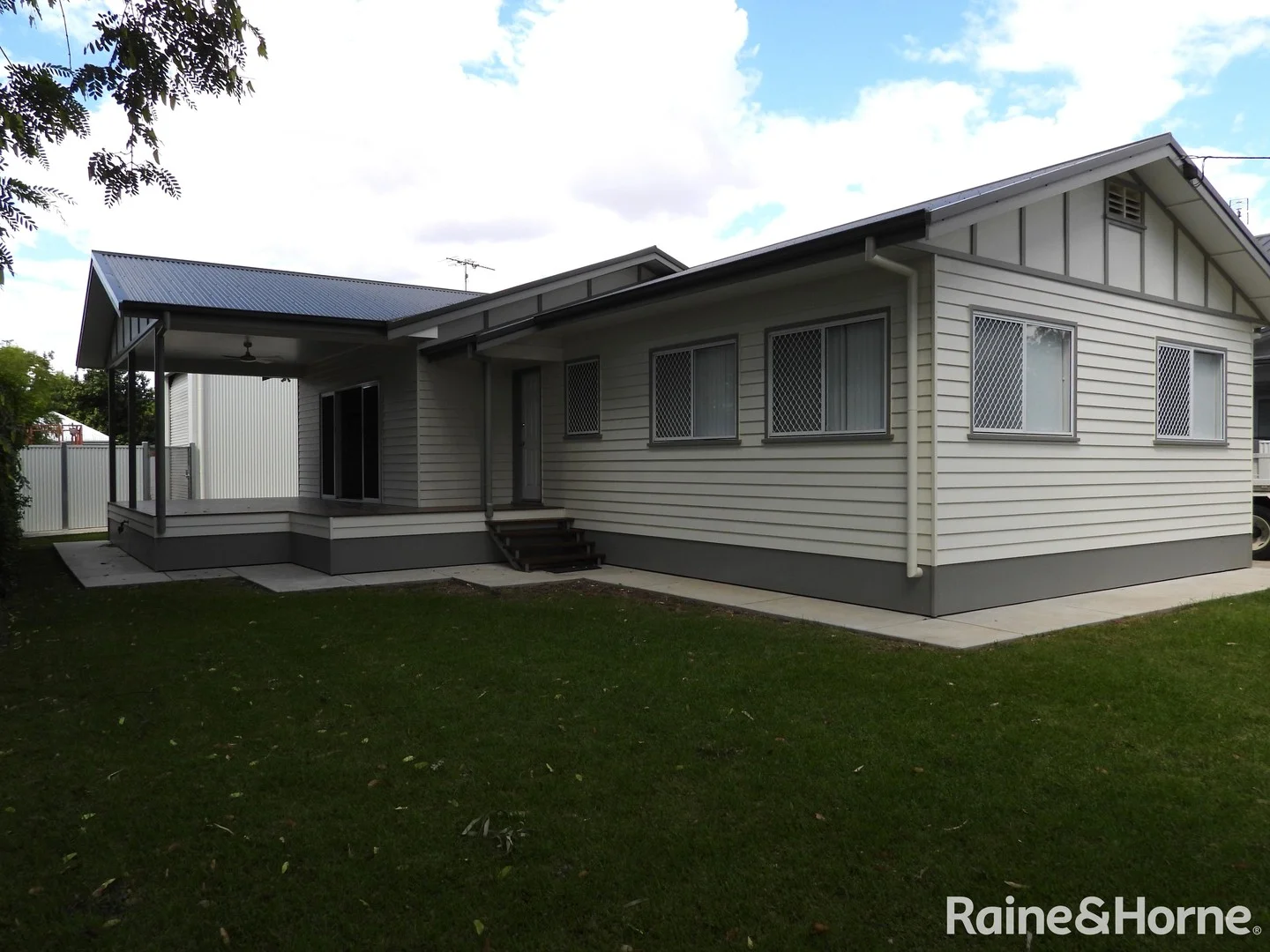 Primary image of Moree NSW 2400