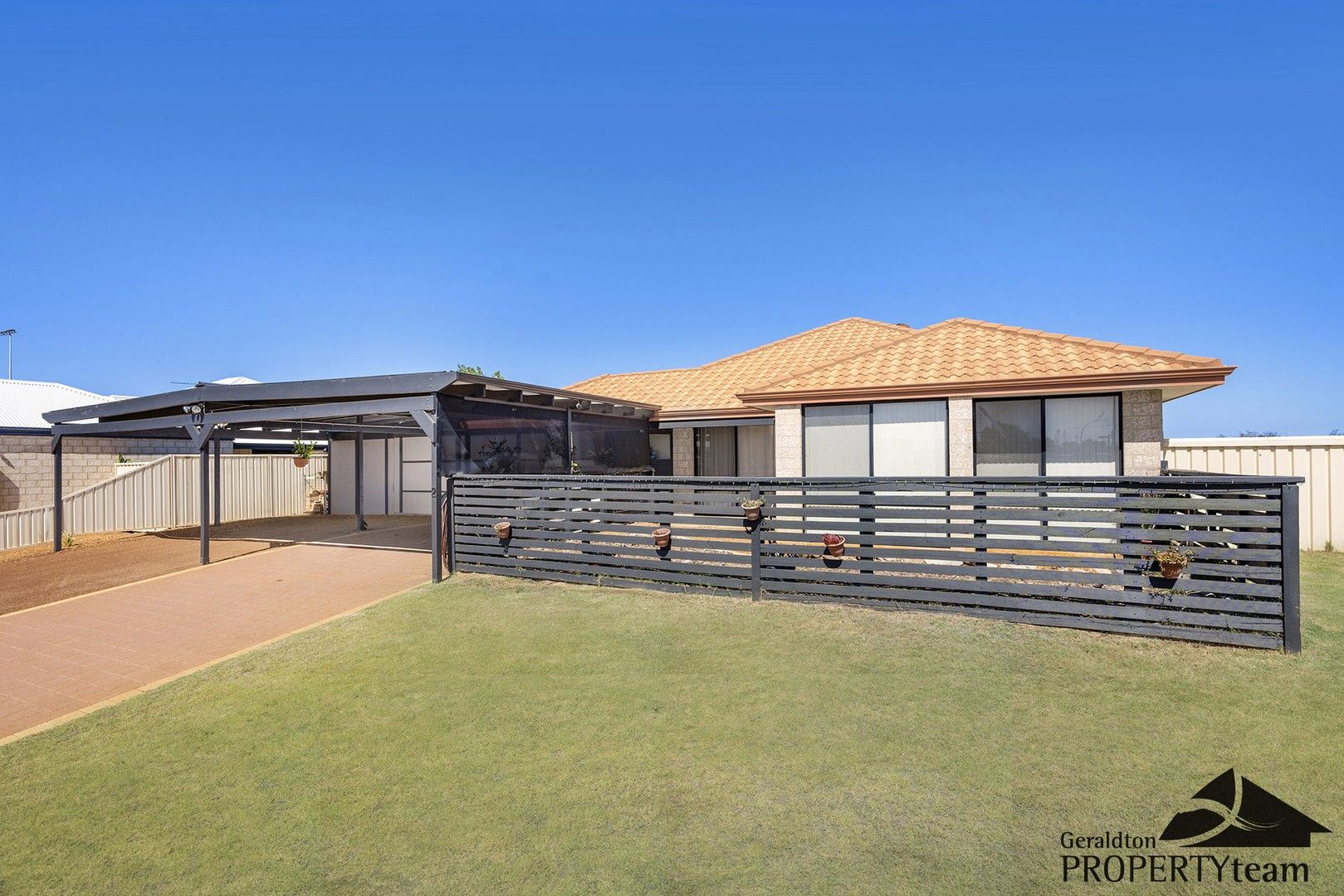 2 Lifford Street, Utakarra WA 6530, Image 0