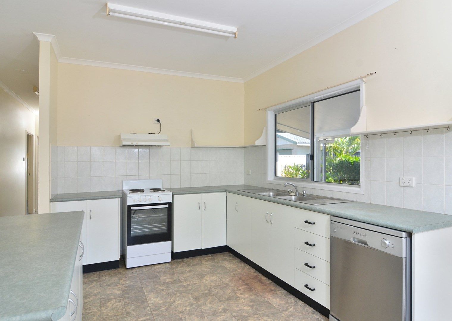 2 Duwar Close, Wonga Beach QLD 4873, Image 1