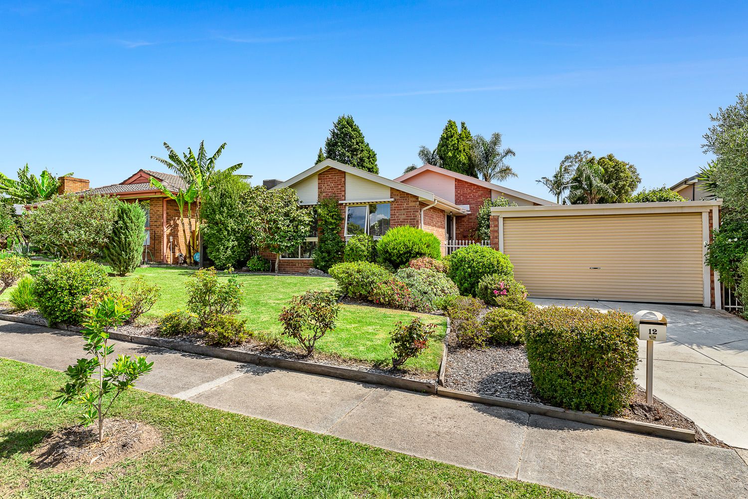 12 Belindavale Drive, Knoxfield VIC 3180, Image 0