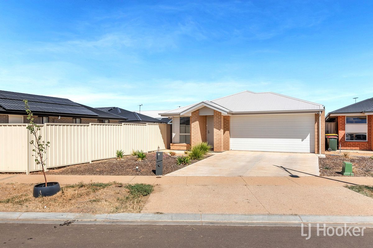 92 Keane Avenue, Munno Para West SA 5115, Image 1