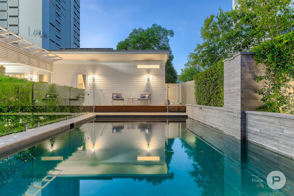 54 Linton Street, Kangaroo Point QLD 4169, Image 0