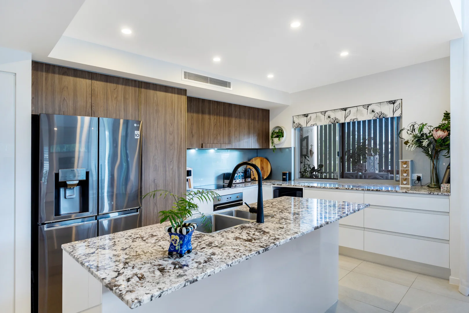 Additional image 5 of 6/56 Oxley Avenue, Woody Point QLD 4019