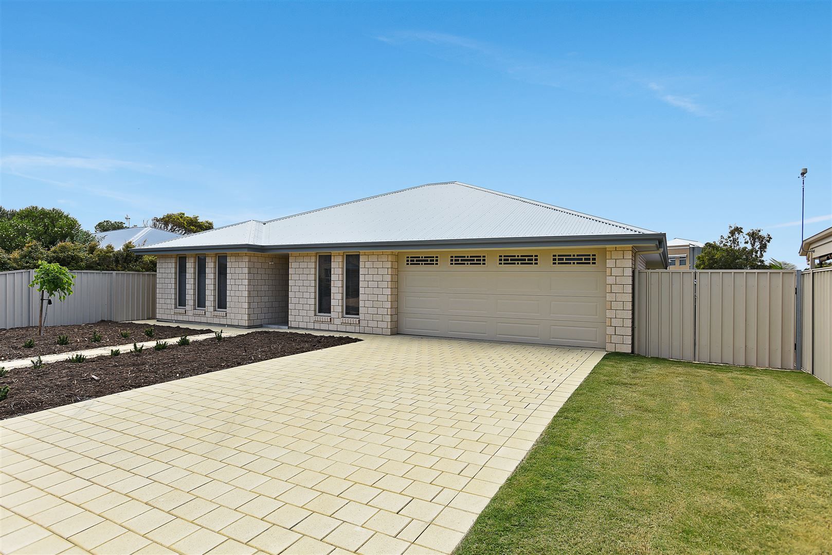 50 Arcadia Avenue, Hindmarsh Islan Property History & Address