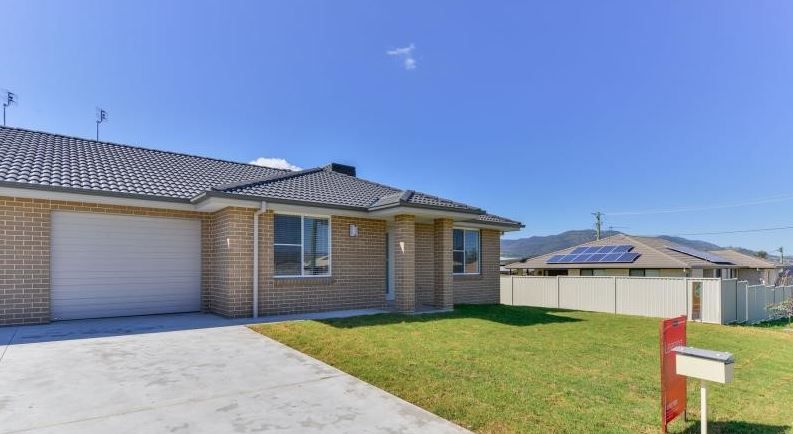 3 bedrooms House in 2B Lilly Close TAMWORTH NSW, 2340