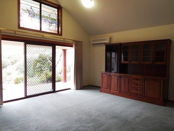 19 Heriot Street, Mount Gambier SA 5290, Image 2