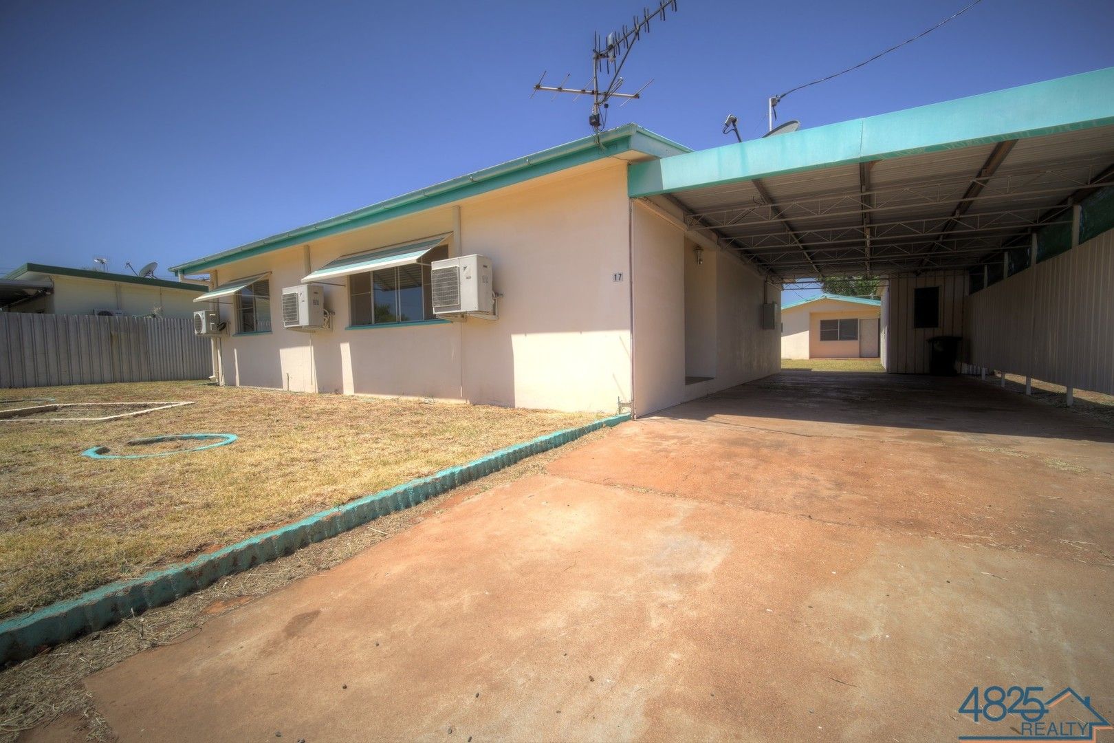 4 bedrooms House in 17 Jane Street MOUNT ISA QLD, 4825