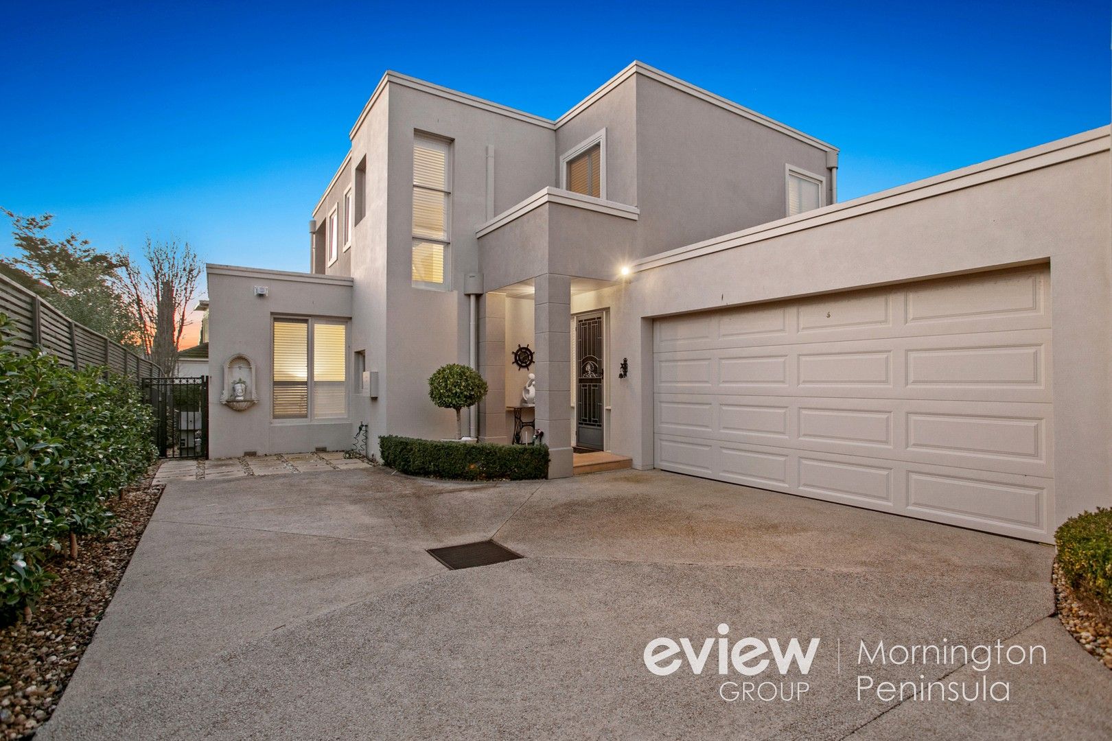 3 bedrooms Townhouse in 20A Albert Street MORNINGTON VIC, 3931