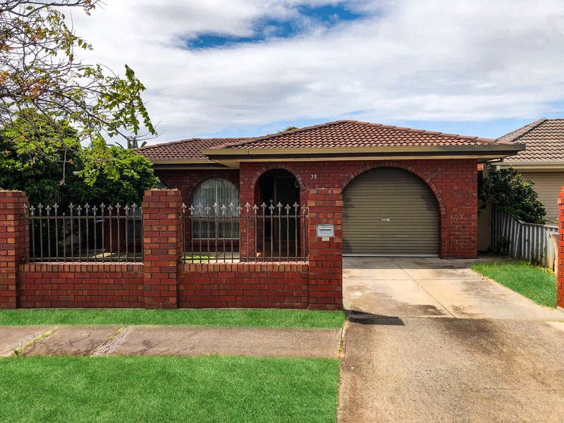 3 bedrooms House in 35 Maple Avenue ROYAL PARK SA, 5014